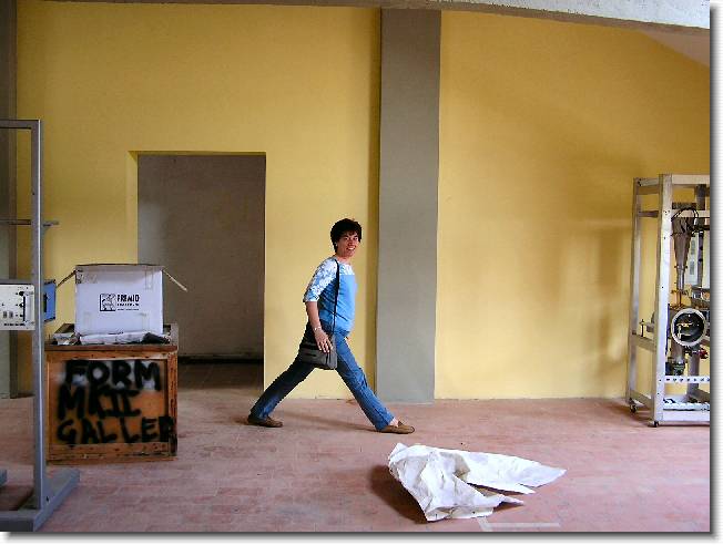 Clicca per scorrere le foto originali ingrandite