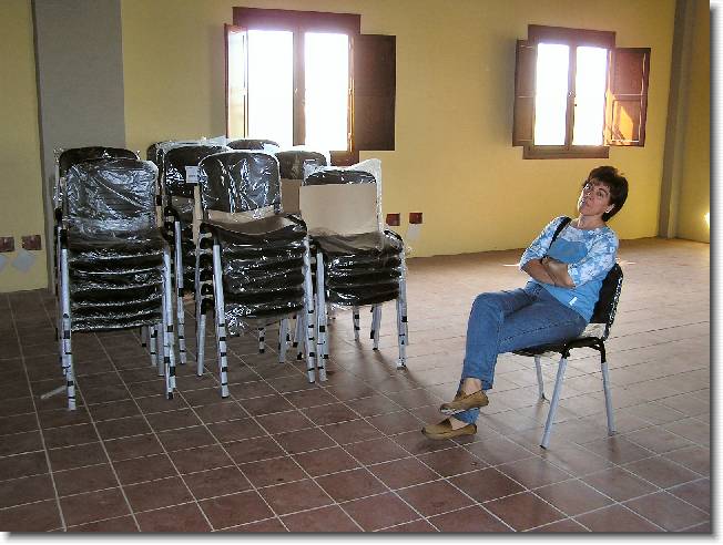 Clicca per scorrere le foto originali ingrandite
