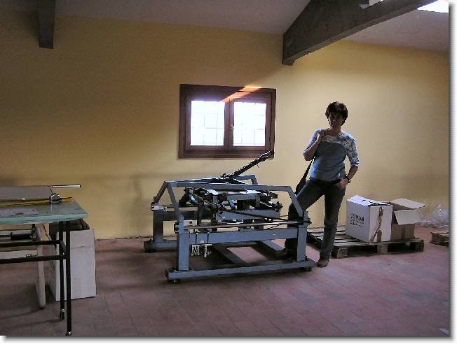 Clicca per scorrere le foto originali ingrandite