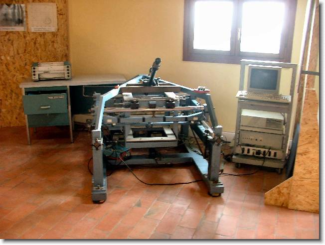 Clicca per scorrere le foto originali ingrandite
