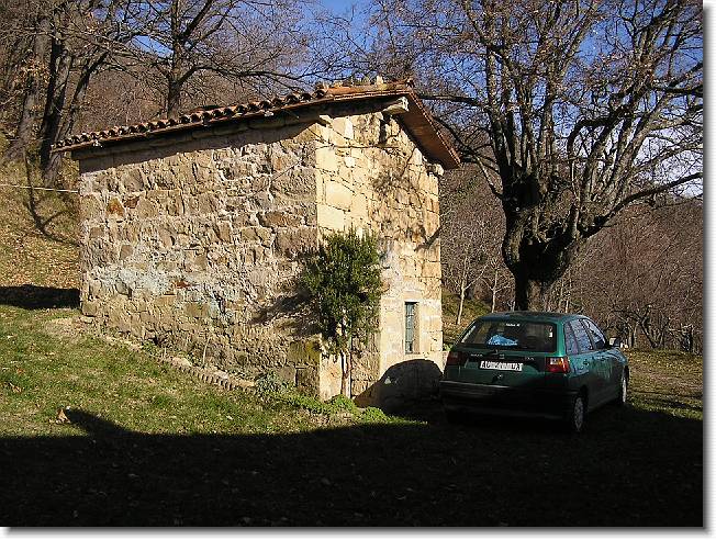 Clicca per scorrere le foto originali ingrandite