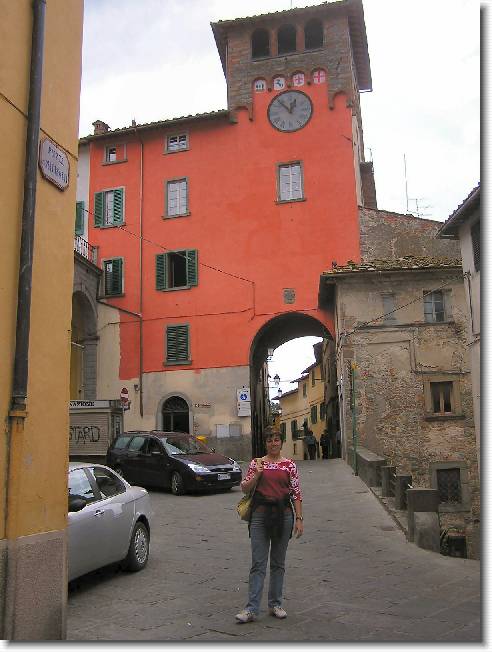 Clicca per scorrere le foto originali ingrandite