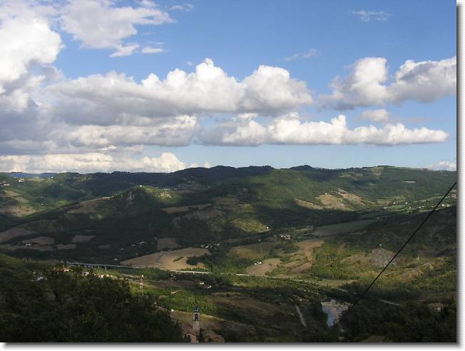 Clicca per scorrere le foto originali ingrandite
