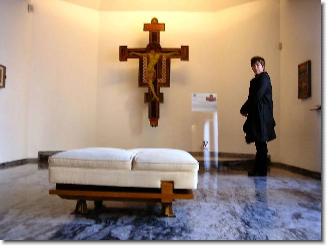 Clicca per scorrere le foto originali ingrandite