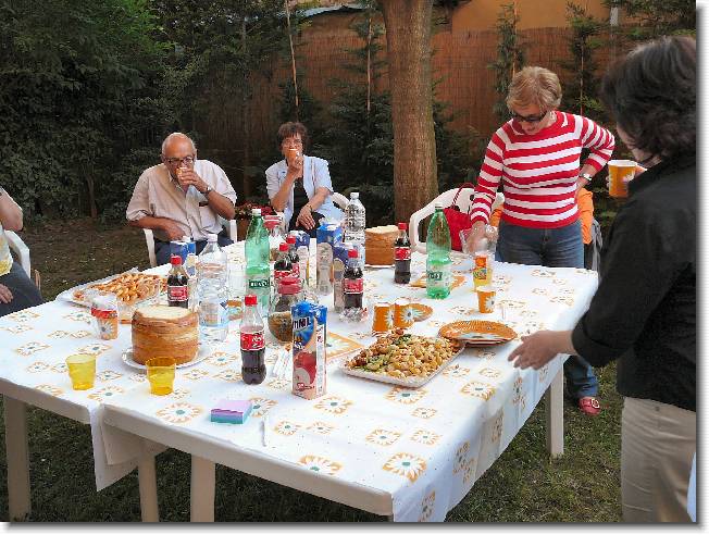 Clicca per scorrere le foto originali ingrandite