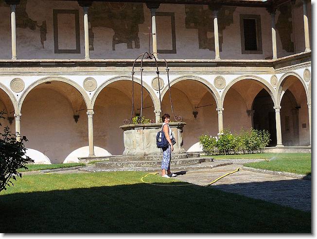 Clicca per scorrere le foto originali ingrandite