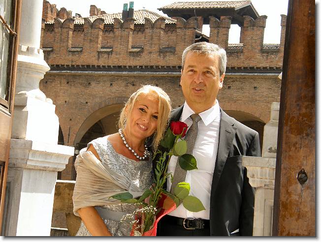 Clicca per scorrere le foto originali ingrandite