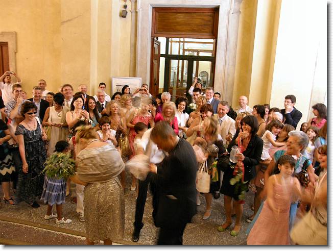 Clicca per scorrere le foto originali ingrandite