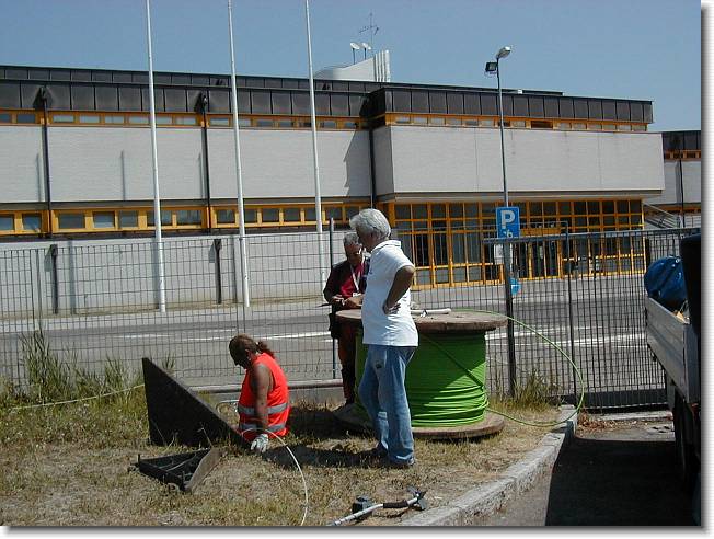 Clicca per scorrere le foto originali ingrandite