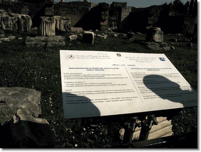Clicca per scorrere le foto originali ingrandite