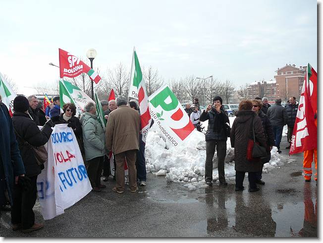 Clicca per scorrere le foto originali ingrandite