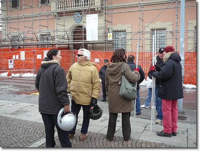 Clicca per scorrere le foto originali ingrandite