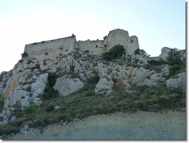 Clicca per scorrere le foto originali ingrandite