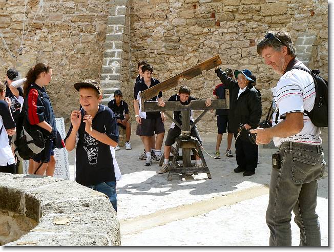 Clicca per scorrere le foto originali ingrandite