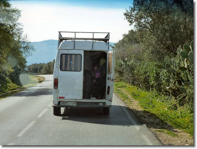 Clicca per scorrere le foto originali ingrandite