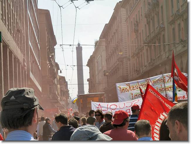 Clicca per scorrere le foto originali ingrandite