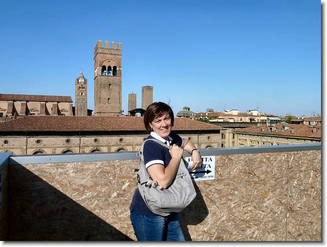Clicca per scorrere le foto originali ingrandite