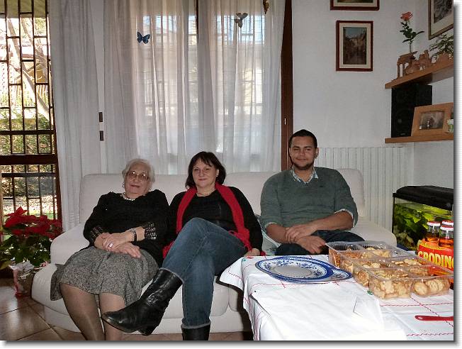 Clicca per scorrere le foto originali ingrandite