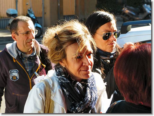 Clicca per scorrere le foto originali ingrandite