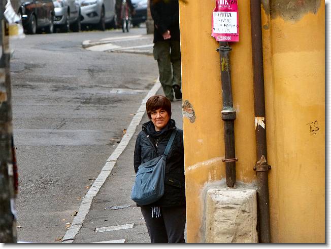 Clicca per scorrere le foto originali ingrandite