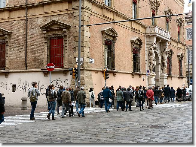 Clicca per scorrere le foto originali ingrandite
