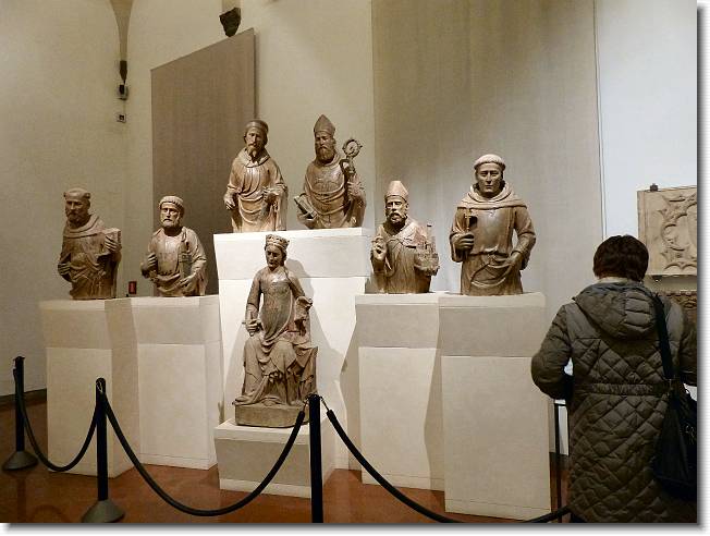 Clicca per scorrere le foto originali ingrandite