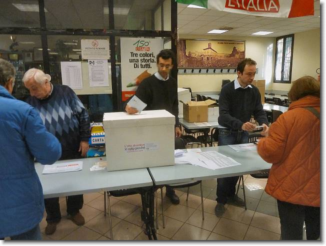 Clicca per scorrere le foto originali ingrandite