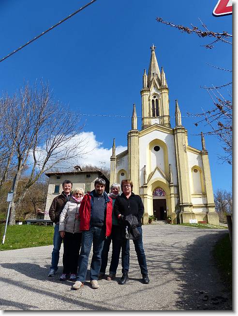 Clicca per scorrere le foto originali ingrandite