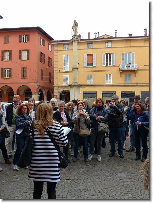Clicca per scorrere le foto originali ingrandite