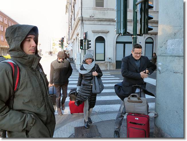 Clicca per scorrere le foto originali ingrandite