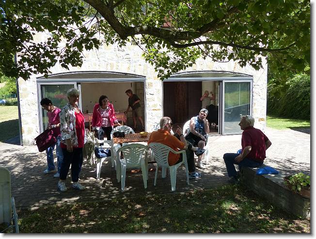Clicca per scorrere le foto originali ingrandite