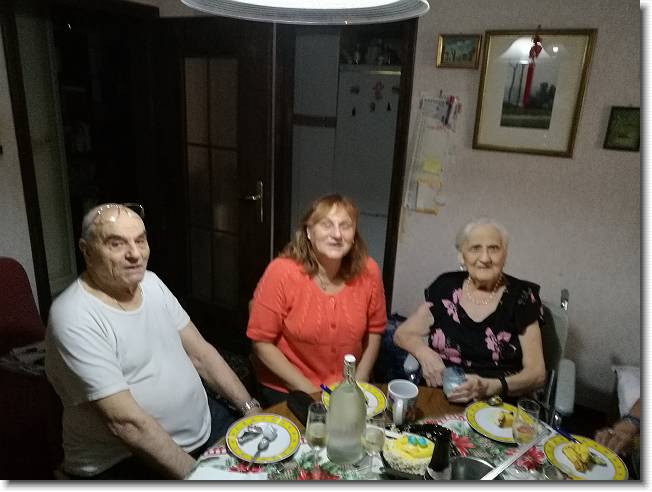Clicca per scorrere le foto originali ingrandite