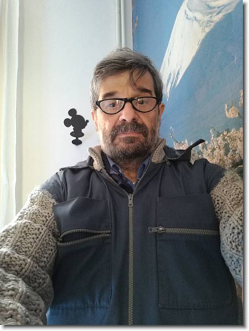 Clicca per scorrere le foto originali ingrandite