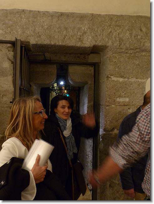 Clicca per scorrere le foto originali ingrandite