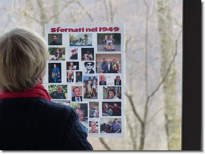 Clicca per scorrere le foto originali ingrandite