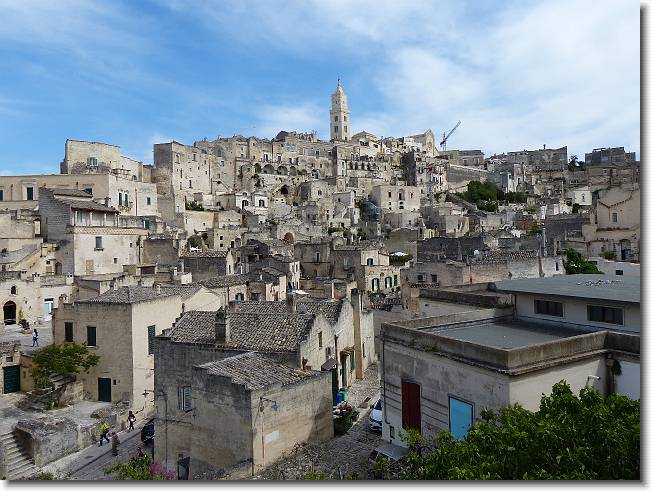 Clicca per scorrere le foto originali ingrandite