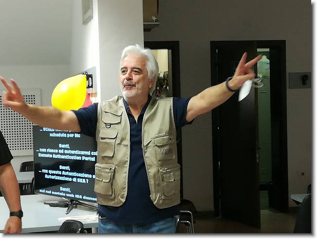 Clicca per scorrere le foto originali ingrandite