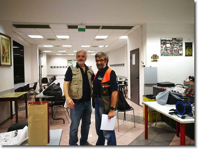 Clicca per scorrere le foto originali ingrandite