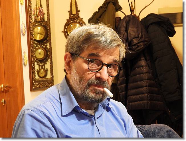 Clicca per scorrere le foto originali ingrandite