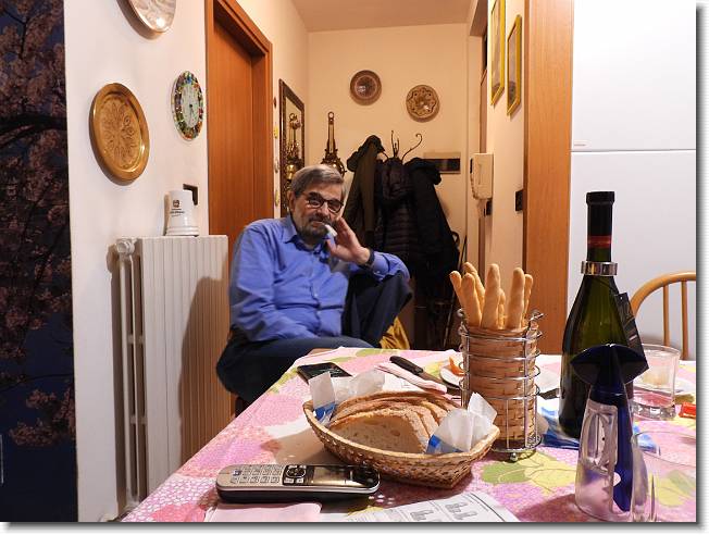 Clicca per scorrere le foto originali ingrandite
