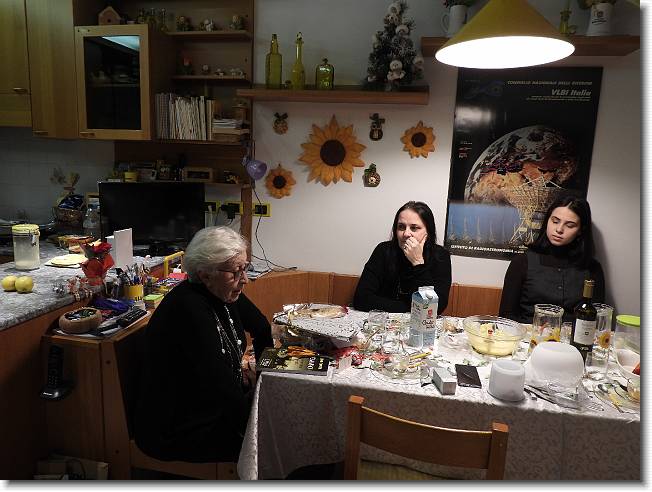 Clicca per scorrere le foto originali ingrandite