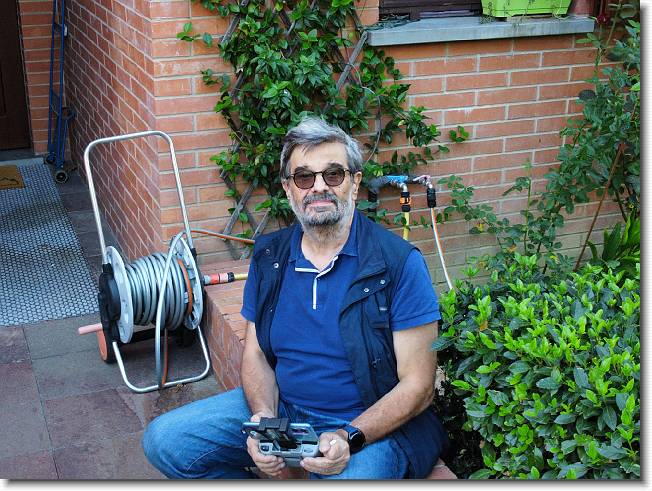 Clicca per scorrere le foto originali ingrandite