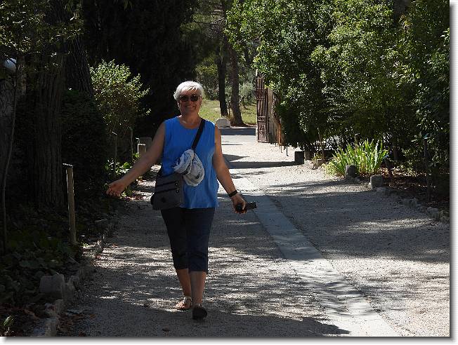 Clicca per scorrere le foto originali ingrandite