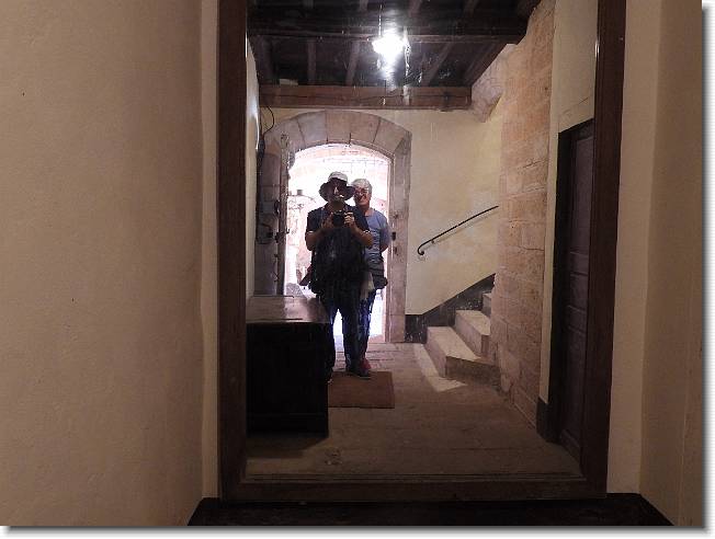 Clicca per scorrere le foto originali ingrandite