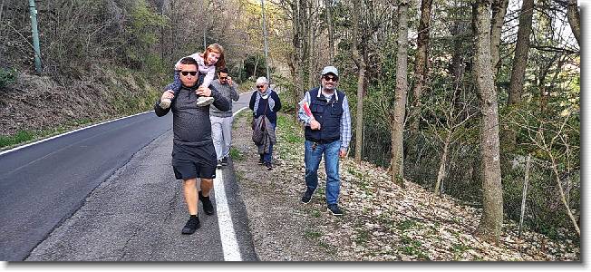 Clicca per scorrere le foto originali ingrandite