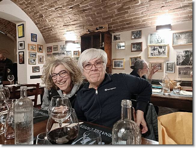 Clicca per scorrere le foto originali ingrandite