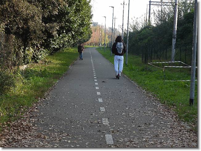 Clicca per scorrere le foto originali ingrandite