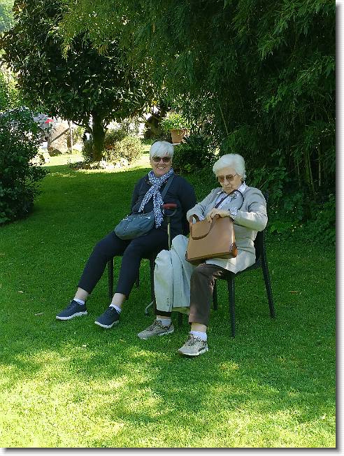 Clicca per scorrere le foto originali ingrandite