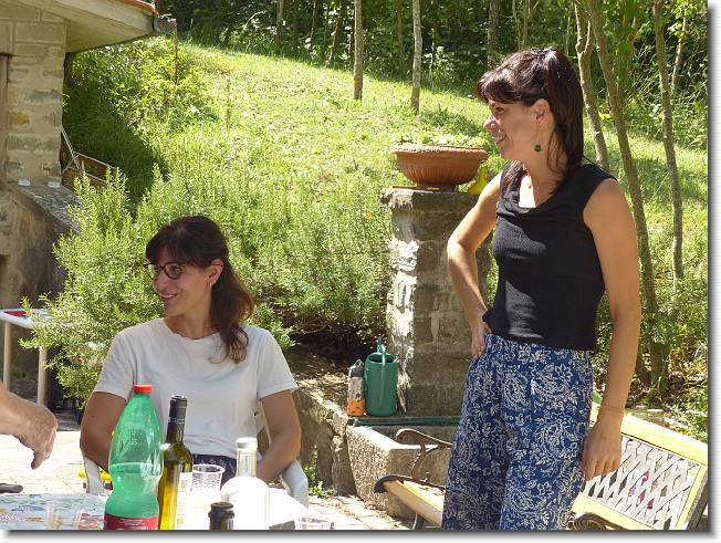 Clicca per scorrere le foto originali ingrandite