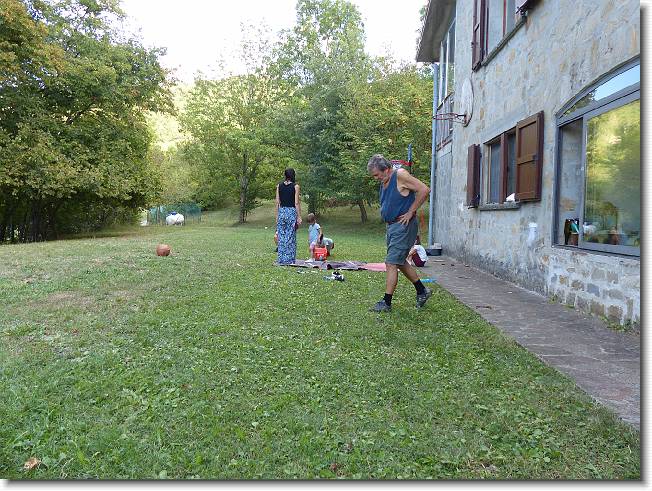 Clicca per scorrere le foto originali ingrandite